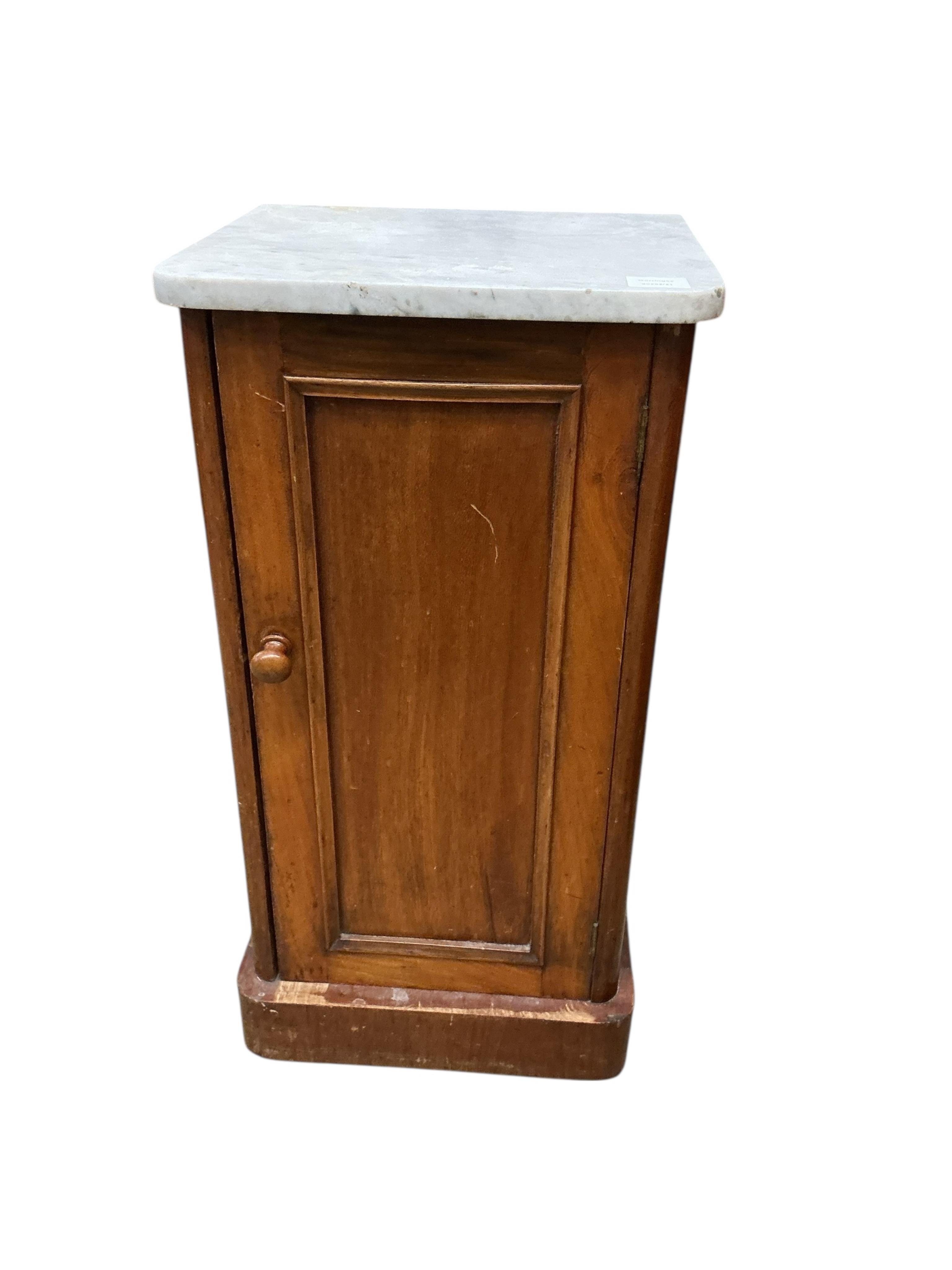 A Victorian mahogany marble top bedside cabinet, width 39cm, depth 34cm, height 76cm (marble top damaged)